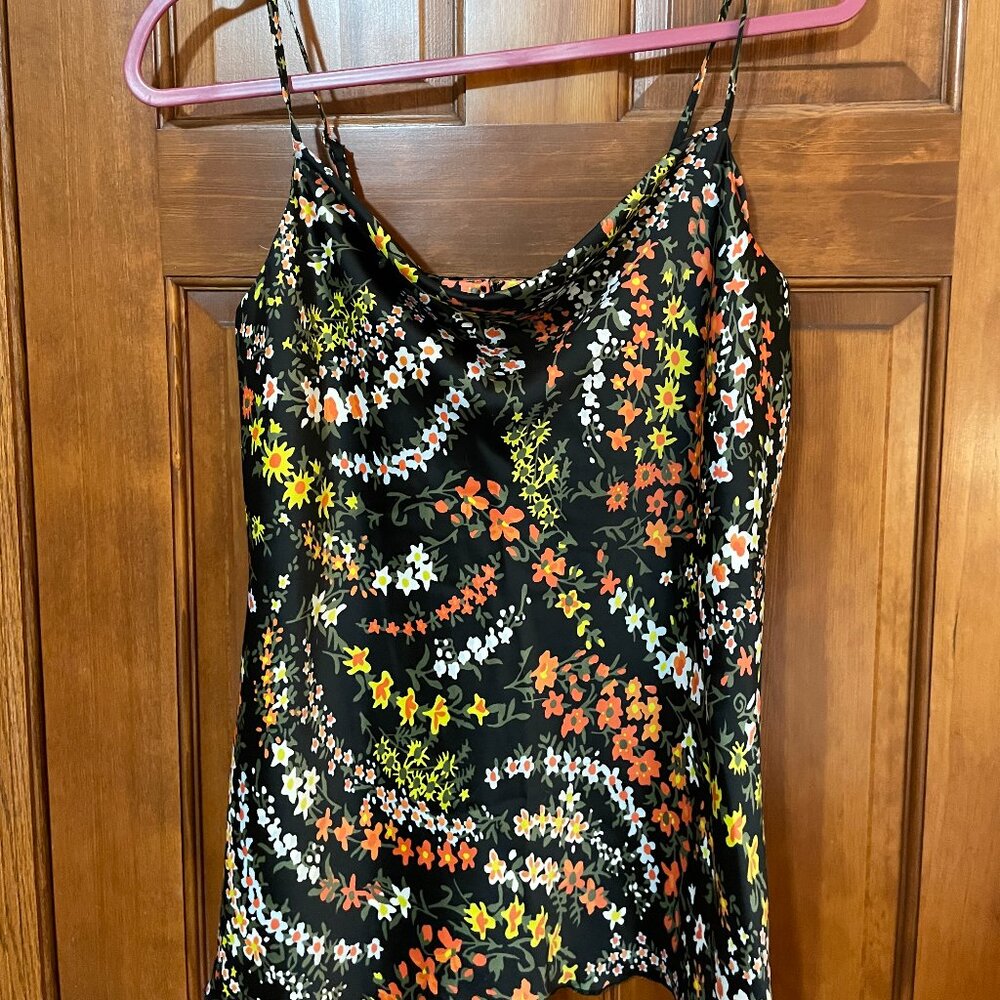 T Tahari Silky Floral Tank - Medium